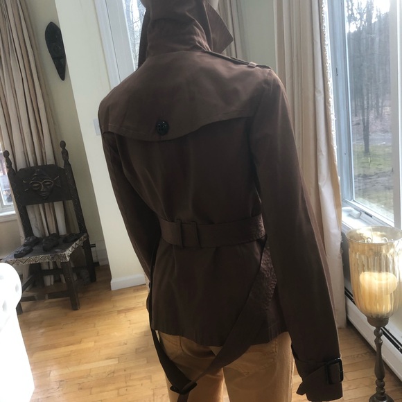 Express Trench Waistcoat - Picture 4 of 8